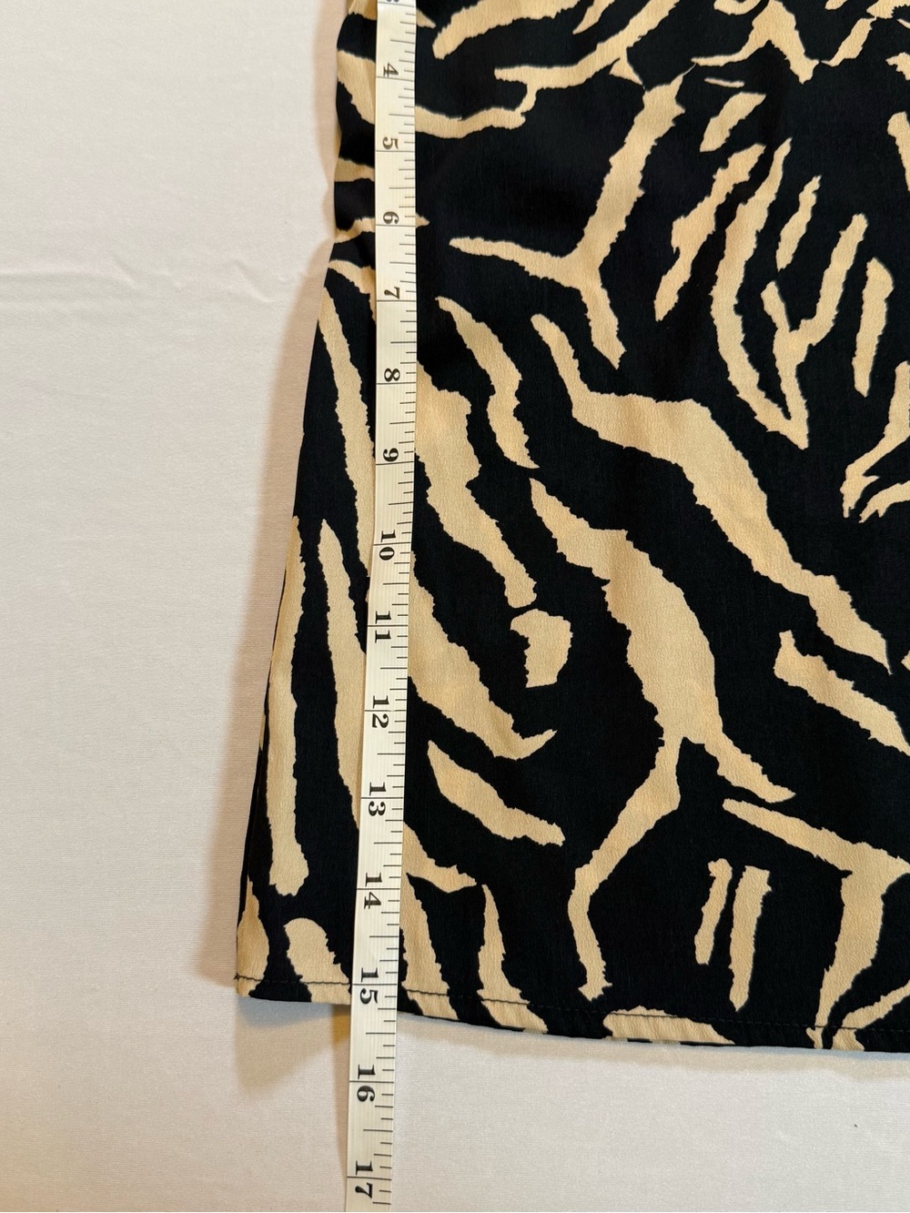 Gilli Black Tan Abstract Zebra Print Cami Tank Top Size M - Picture 5 of 6